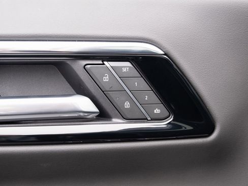 Used 2025 Chevrolet Tahoe Premier w/ Sun And Tow Package image 16