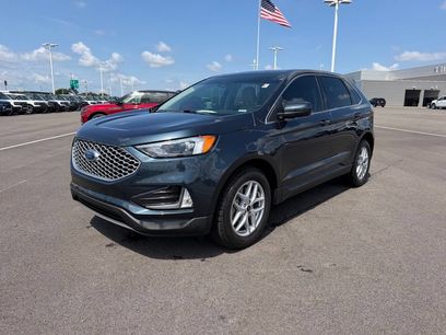 Used 2024 Ford Edge SEL w/ Convenience Package