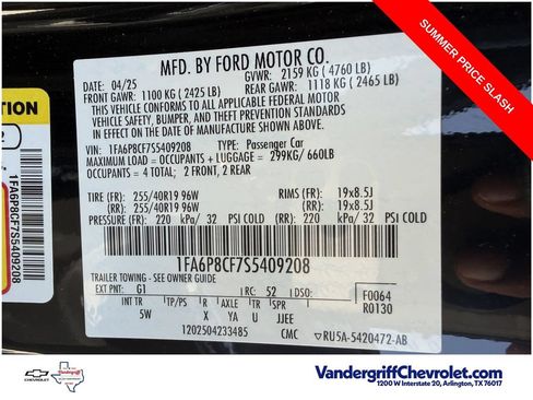 Used 2025 Ford Mustang GT Premium RWD image 27