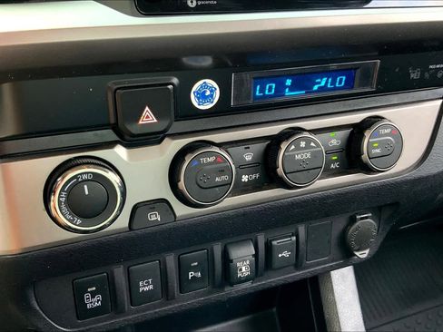 Used 2021 Toyota Tacoma SR image 34