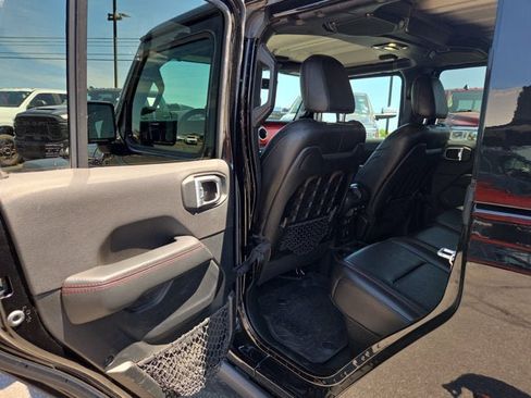 Used 2021 Jeep Gladiator Rubicon AWD/4WD image 11