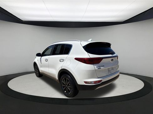 Used 2019 Kia Sportage EX w/ EX Sport Appearance Package AWD/4WD image 5