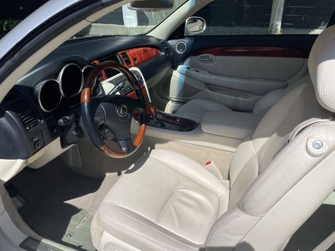 Used 2007 Lexus SC 430 Convertible image 18