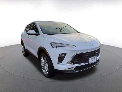 Used 2025 Buick Encore GX Preferred image 3