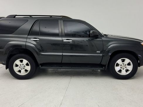 Used 2008 Toyota 4Runner SR5 RWD image 9