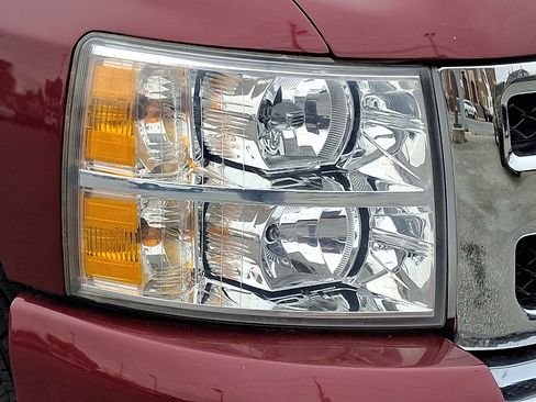 Used 2009 Chevrolet Silverado 1500 LT image 10