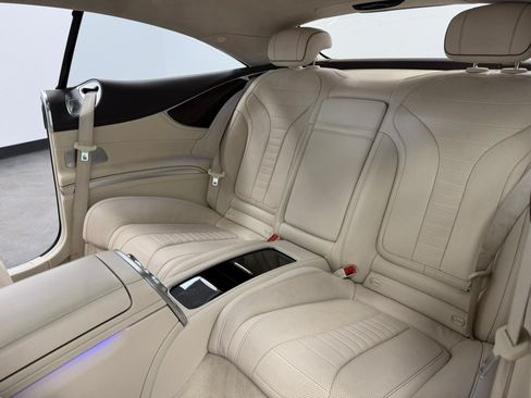 Used 2015 Mercedes-Benz S 550 4MATIC Coupe w/ Premium 1 Package image 39