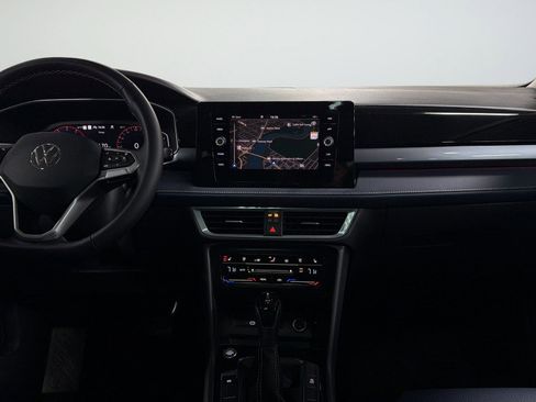 New 2026 Volkswagen Taos SEL AWD/4WD image 33