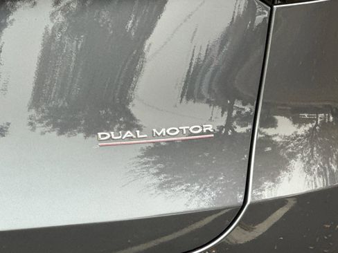 Used 2023 Tesla Model Y Performance image 21