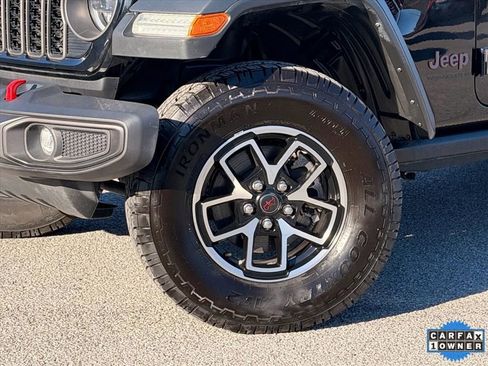 Used 2024 Jeep Wrangler Unlimited Rubicon image 25