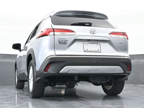 Used 2023 Toyota Corolla Cross LE image 53