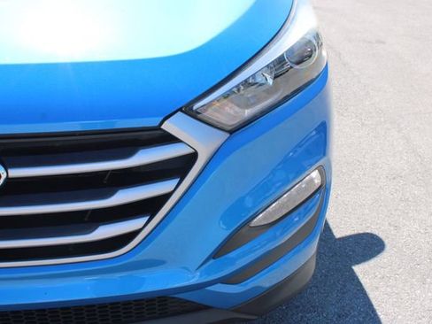 Used 2017 Hyundai Tucson SE Plus AWD/4WD image 38