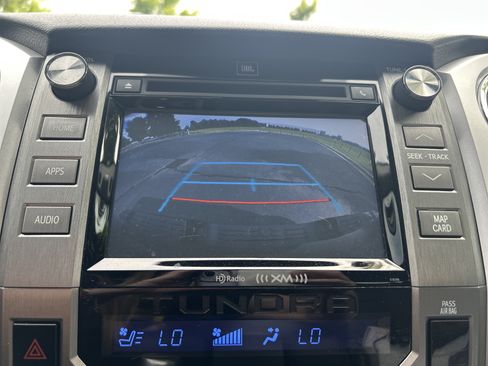 Used 2019 Toyota Tundra Platinum AWD/4WD image 14