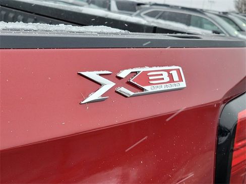 Certified 2023 GMC Sierra 1500 SLT w/ SLT Premium Package image 22