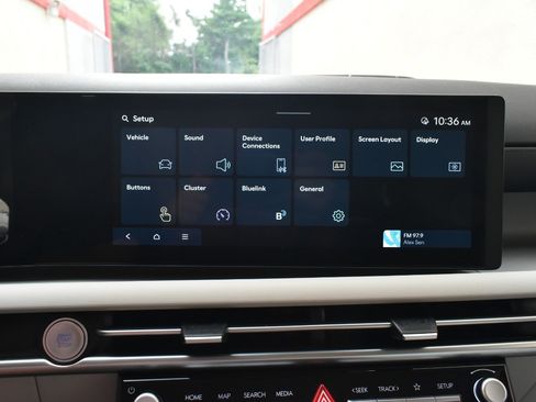 Used 2025 Hyundai Tucson SEL FWD image 25