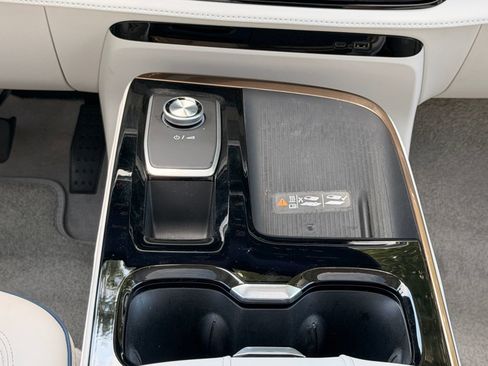 Used 2026 Buick Enclave Avenir w/ Super Cruise Package FWD image 17