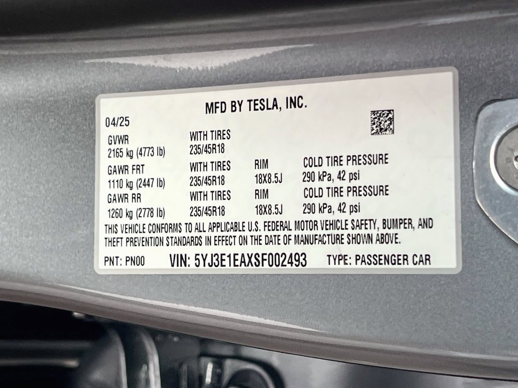 Used 2025 Tesla Model 3 Long Range RWD image 33