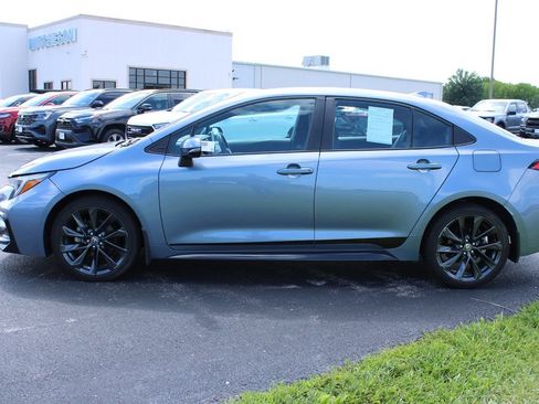 Used 2024 Toyota Corolla SE FWD image 4