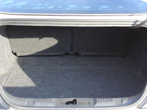 Used 2017 Ford Mustang Coupe image 11