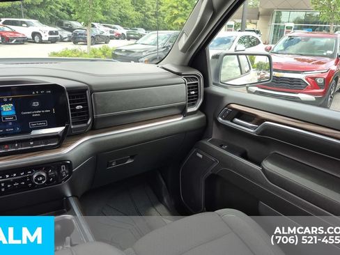 Used 2024 Chevrolet Silverado 1500 RST w/ Convenience Package II AWD/4WD image 22