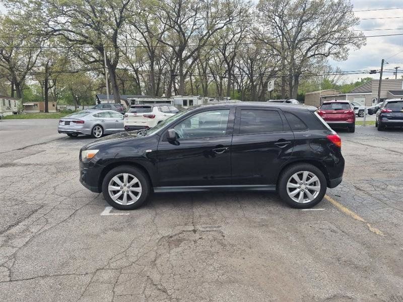 Used 2014 Mitsubishi Outlander Sport ES FWD image 7