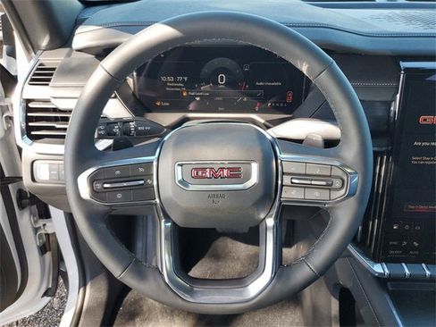 New 2026 GMC Acadia Elevation image 21