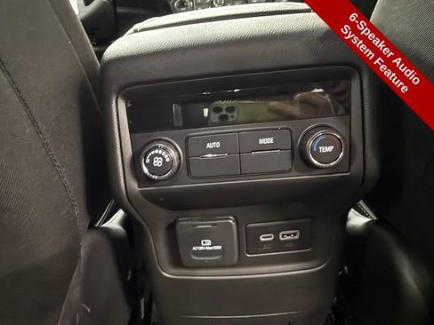 Used 2023 GMC Acadia SLE w/ Driver Convenience Package image 33