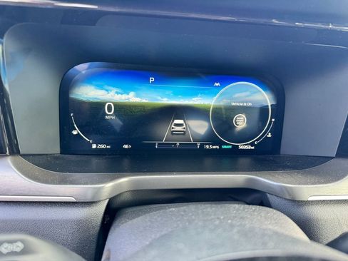 Used 2023 Kia Sorento SX image 6