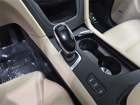 Used 2019 Cadillac XT5 Premium Luxury image 24