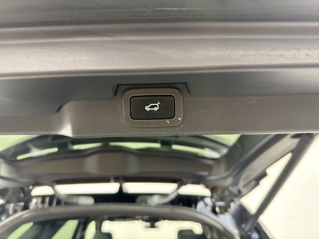 Used 2019 Land Rover Discovery HSE AWD/4WD image 34