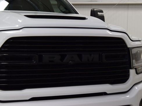 Used 2024 RAM 2500 Laramie w/ Night Edition image 9