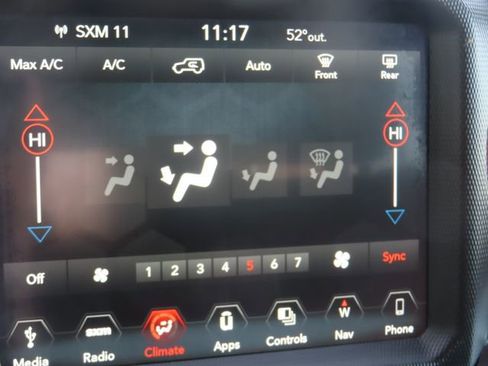 Used 2018 Jeep Wrangler Unlimited Rubicon AWD/4WD image 35