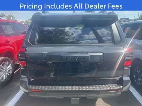 New 2026 Toyota 4Runner SR5 AWD/4WD image 5