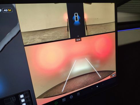 Used 2024 Tesla Cybertruck AWD Crew Cab image 23