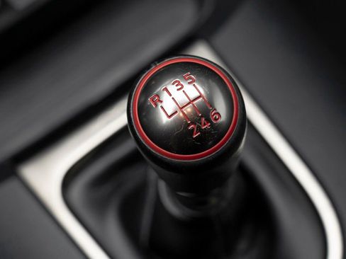 Used 2018 Ford Mustang Shelby GT350R w/ Equipment Group 920A image 29