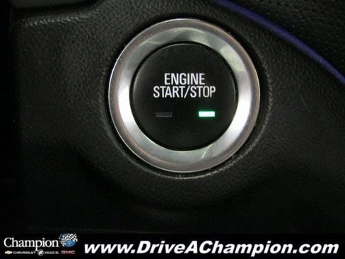 Used 2020 Chevrolet Equinox Premier image 32