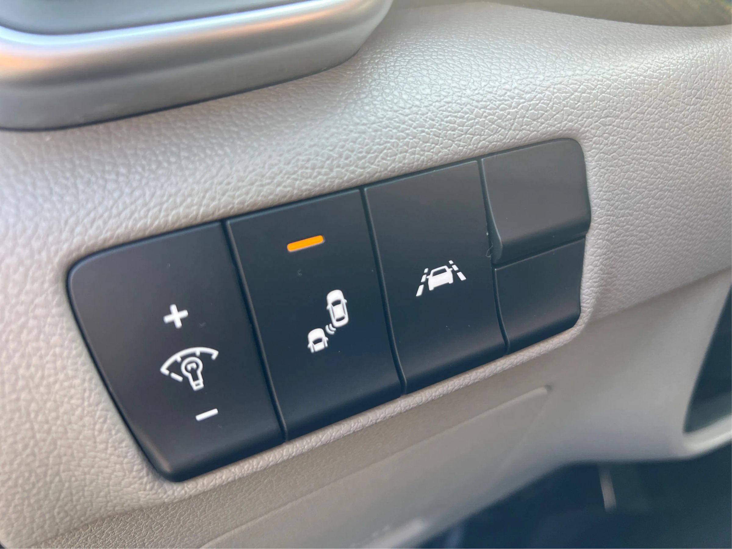 Used 2022 Kia Sportage Nightfall Edition FWD image 33