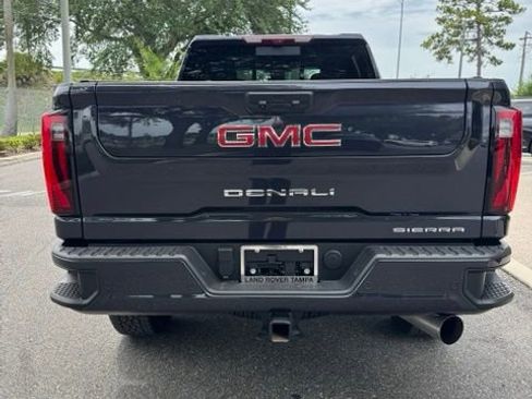 Used 2025 GMC Sierra 2500 Denali w/ Denali Reserve Package AWD/4WD image 6