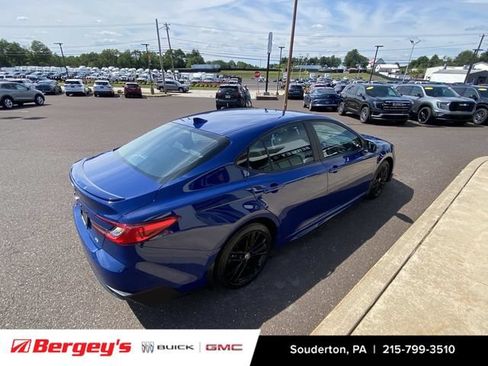 Used 2025 Toyota Camry SE w/ Convenience Package FWD image 24