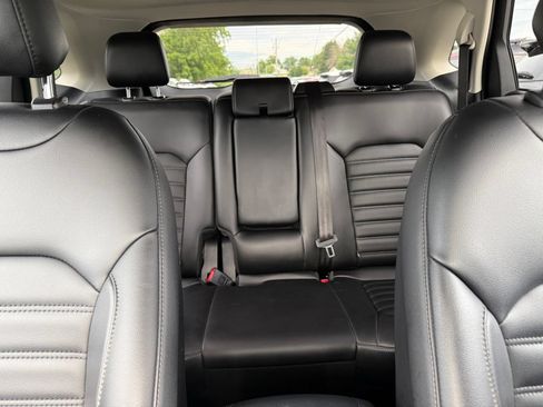 Used 2021 Ford Edge SEL w/ Convenience Package AWD/4WD image 23