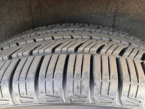 Used 2020 Nissan Rogue Sport SV image 25