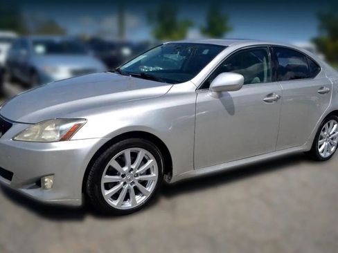 Used 2008 Lexus IS 250 RWD image 3