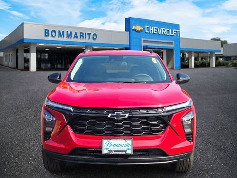 New 2026 Chevrolet Trax LT w/ Driver Confidence Package FWD image 5