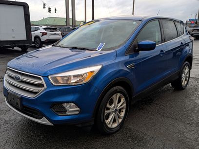 Used 2017 Ford Escape SE