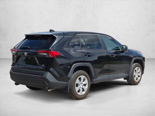 Used 2025 Toyota RAV4 LE FWD image 5