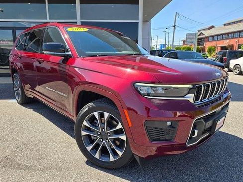 Certified 2024 Jeep Grand Cherokee L Overland w/ Luxury Tech Group IV AWD/4WD image 2