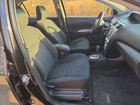 Used 2010 Toyota Yaris Sedan image 16