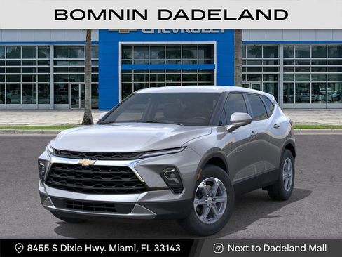 New 2025 Chevrolet Blazer LT image 7