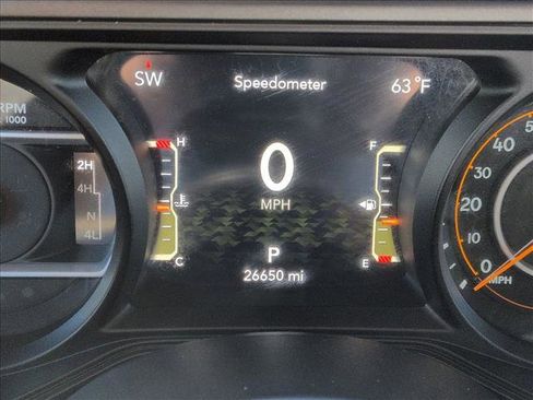 Used 2024 Jeep Wrangler Willys image 11