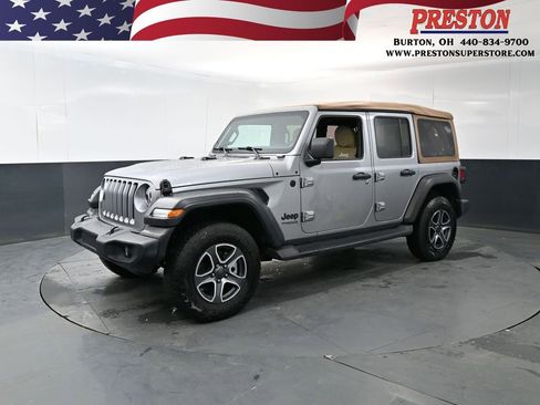 Used 2020 Jeep Wrangler Unlimited Sport AWD/4WD image 1